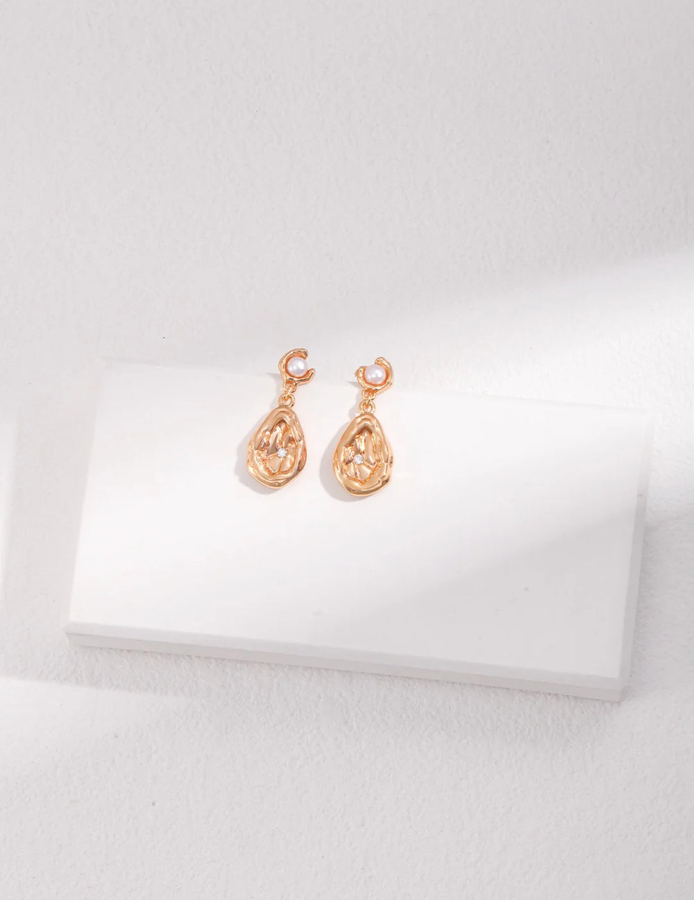 Dainty Zircon Droplet Pearl Earrings