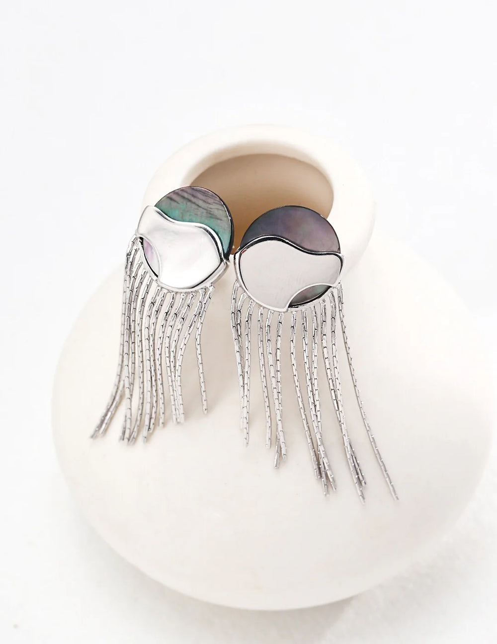 Round Simple Mother of Pearl Earrings