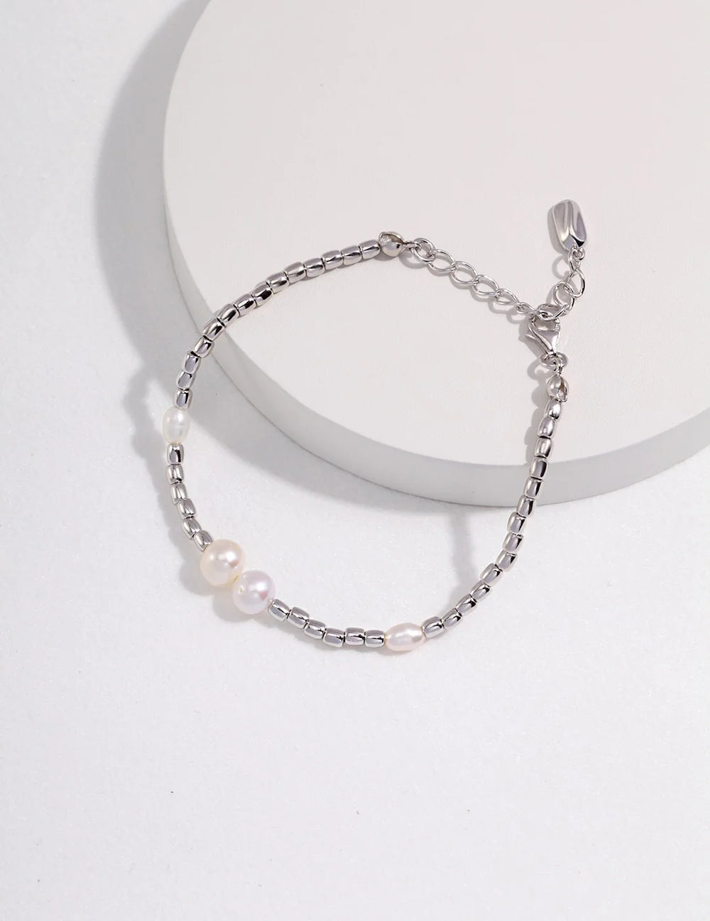 Dainty Rice Pearl Bracelet